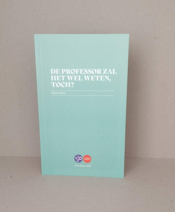 De professor zal het wel weten, toch? – Maxie Eckert
