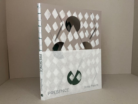 presence       Ilona Plaum